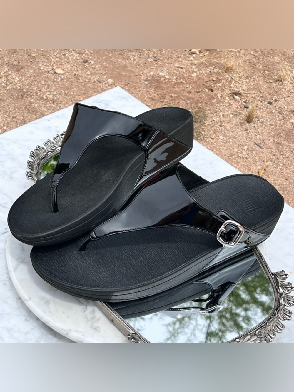 FitFlop The Skinny Black Patent Leather Wedge Thong / Sandal, 11, Silver Buckle - Picture 4 of 14